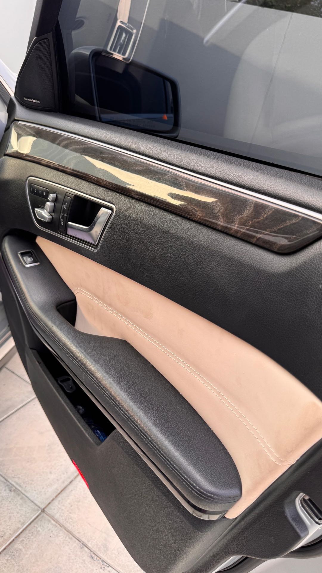 Car Image 2014 MERCEDES E Class 350