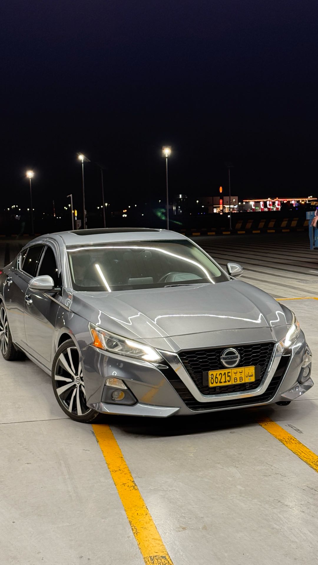 Car Image 2019 NISSAN ALTIMA SL