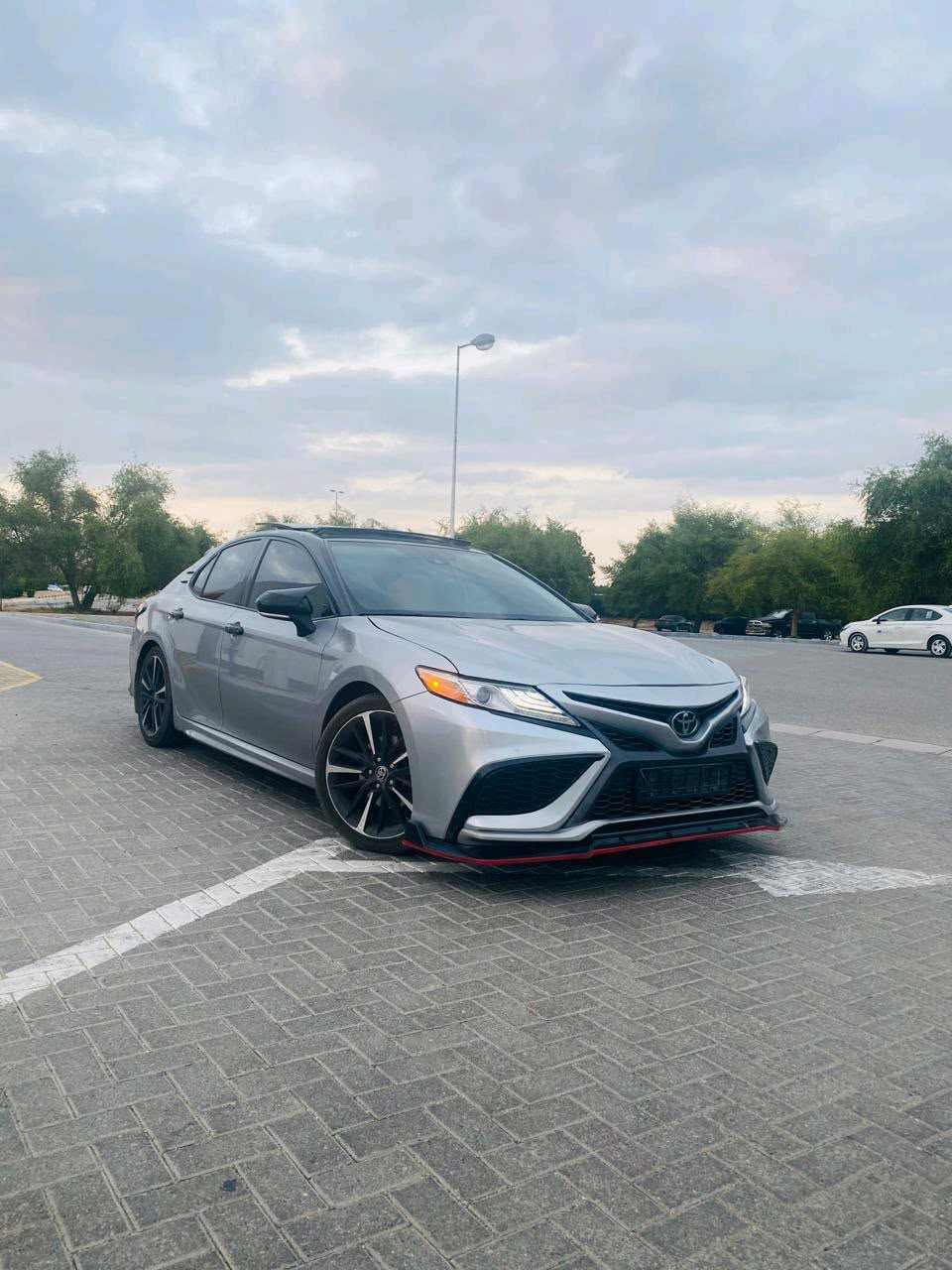 Car Image 2020 TOYOTA CAMRY XSE