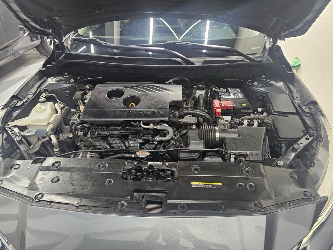 Car Image 2019 NISSAN ALTIMA SL