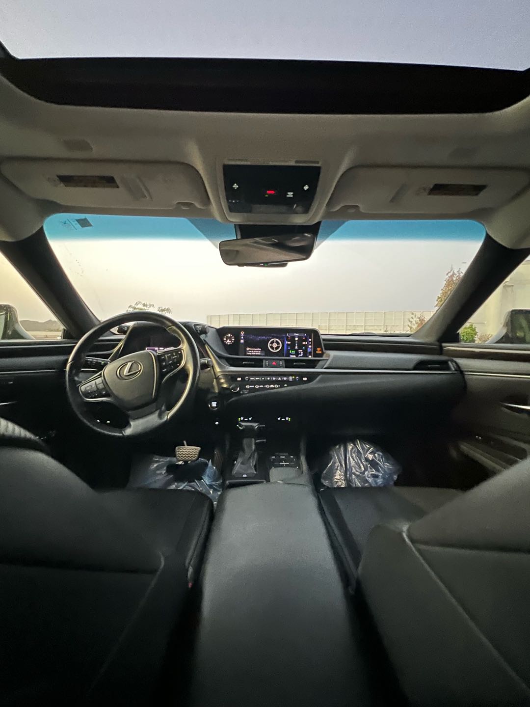 Car Image 2019 LEXUS ES 350