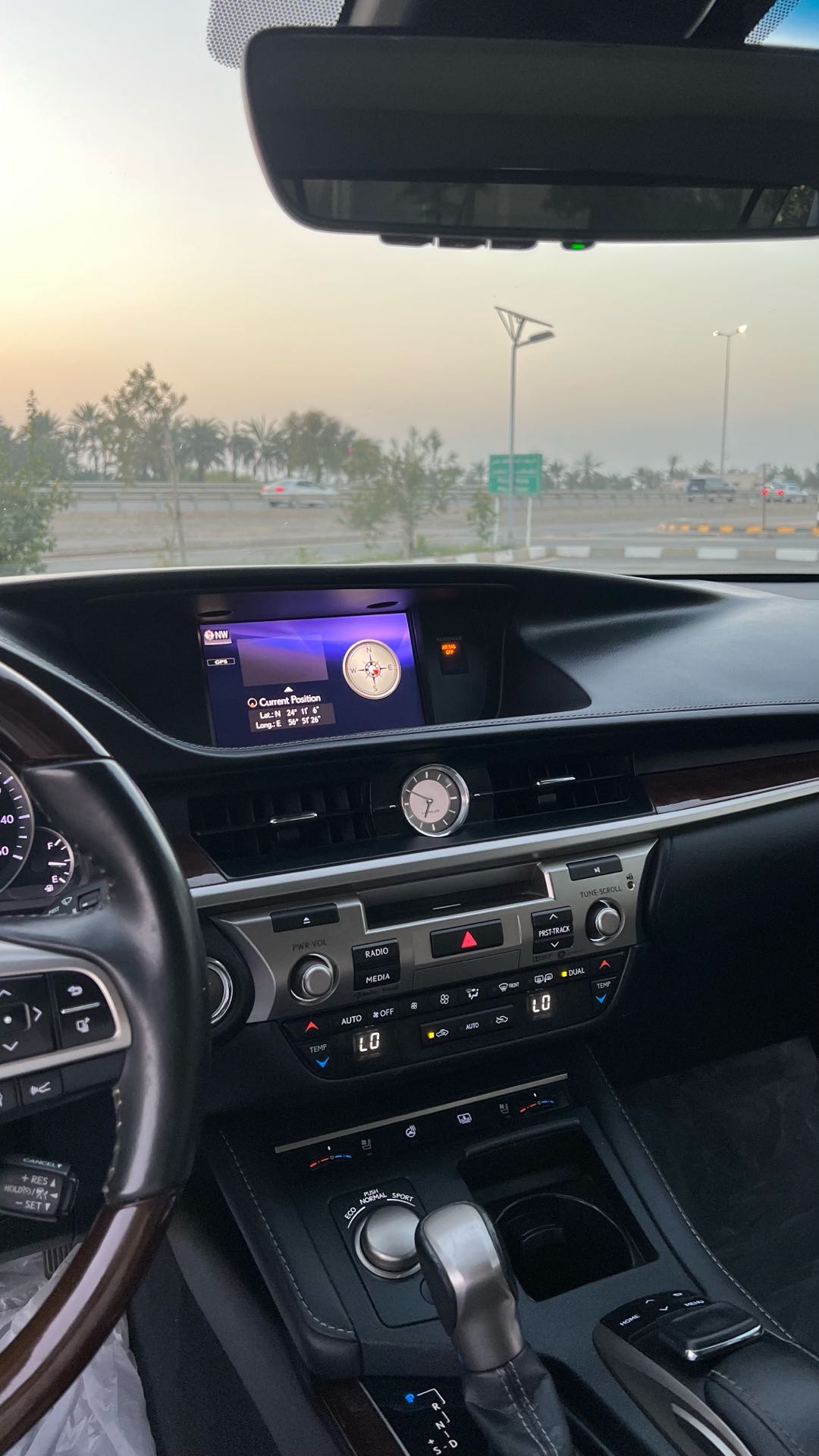 Car Image 2018 LEXUS ES 350