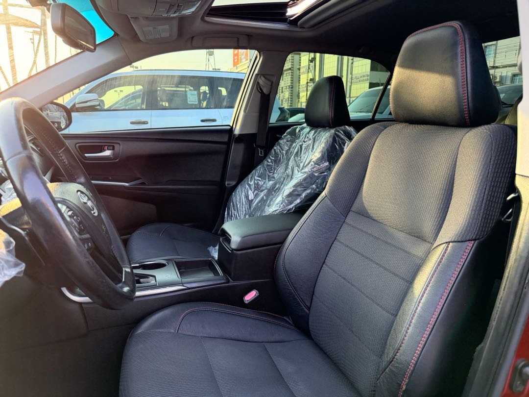 Car Image 2017 TOYOTA CAMRY SE