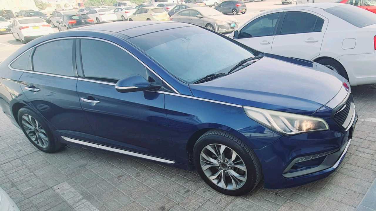 Car Image 2015 HYUNDAI SONATA SPORT