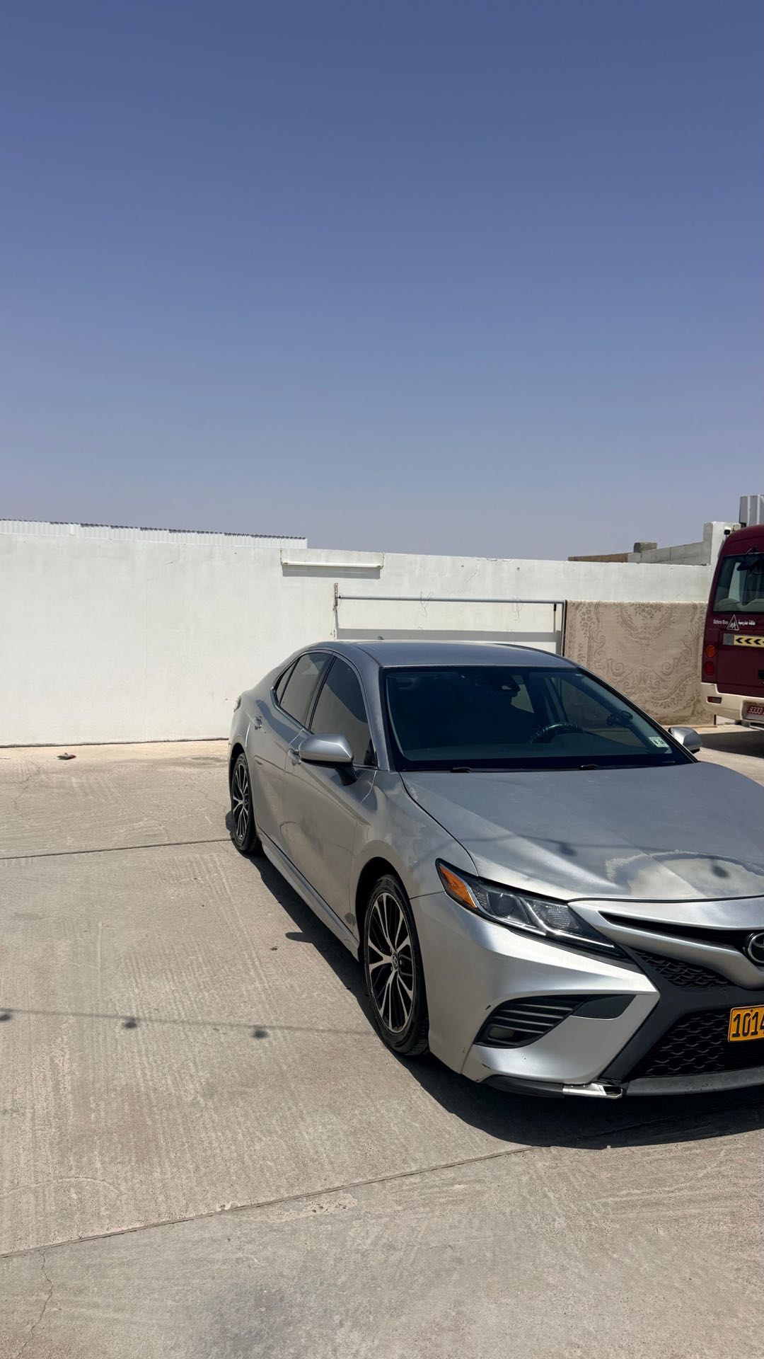 Car Image 2019 TOYOTA CAMRY SE