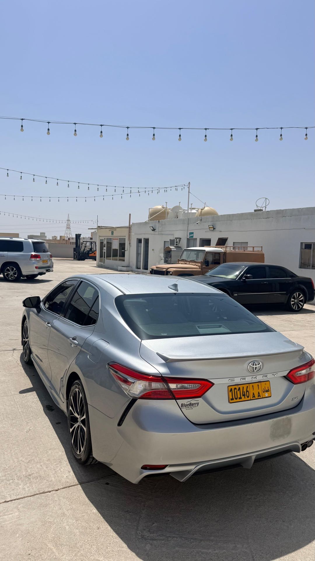 Car Image 2019 TOYOTA CAMRY SE