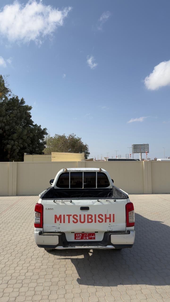 Car Image 2020 MITSUBISHI L200 