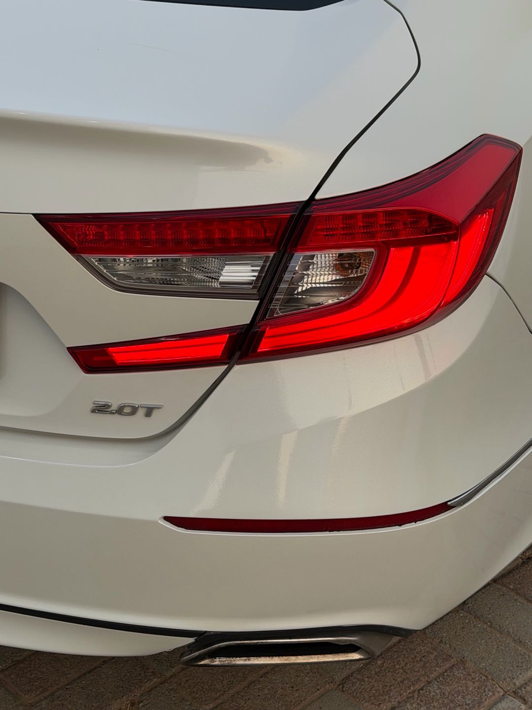 Car Image 2018 HONDA ACCORD EX