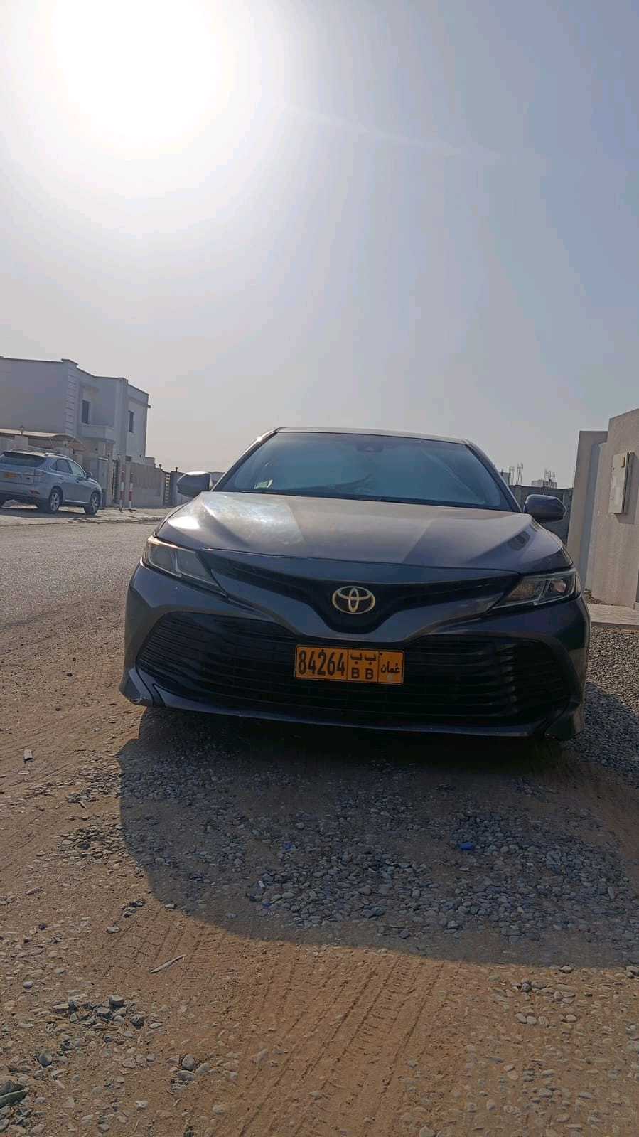 Car Image 2018 TOYOTA CAMRY LE