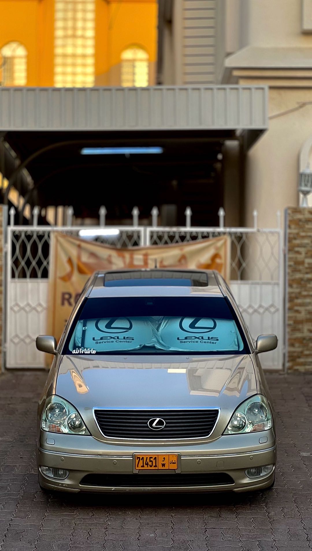 Car Image 2002 LEXUS LS 430