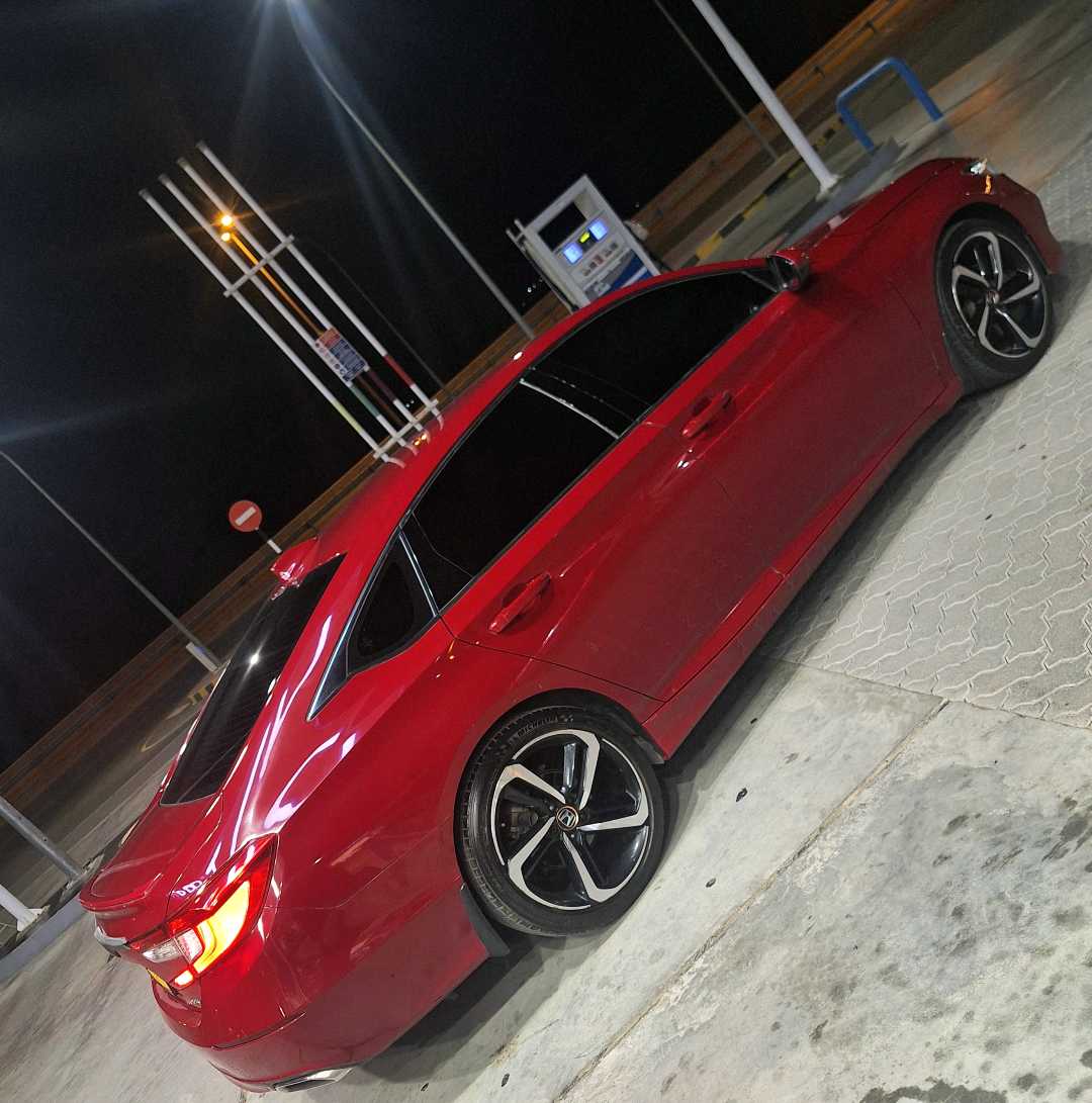 Car Image 2018 HONDA ACCORD SPORT