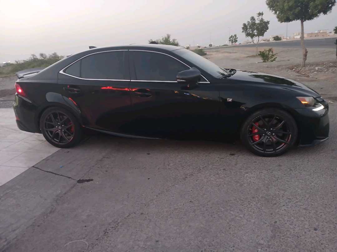 Car Image 2016 LEXUS IS 300