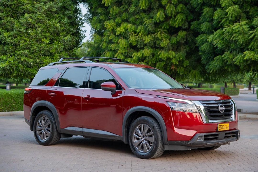 Car Image 2022 NISSAN PATHFINDER SV