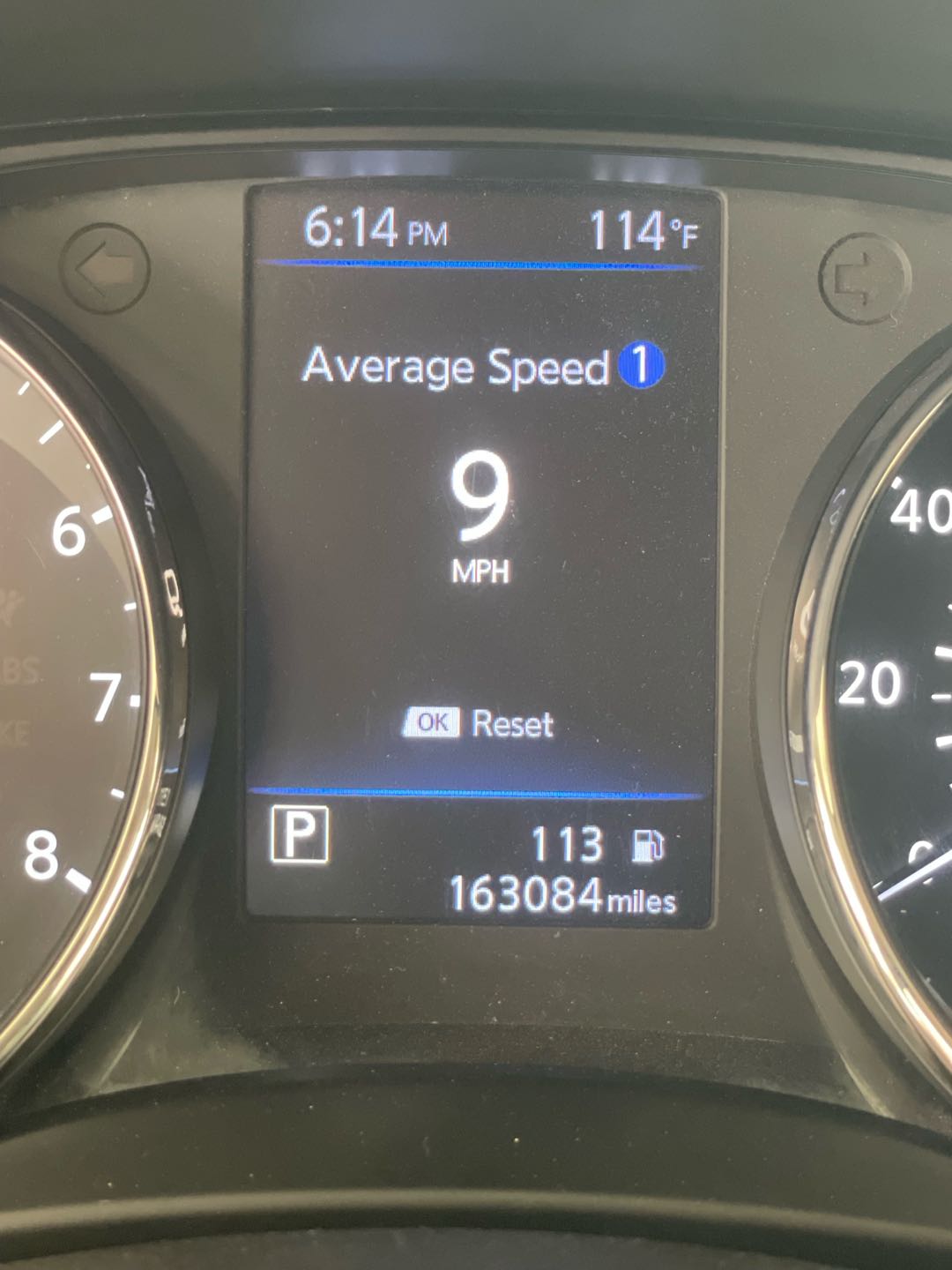Car Image 2018 NISSAN ROGUE SV