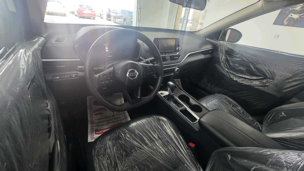 Car Image 2024 NISSAN ALTIMA S