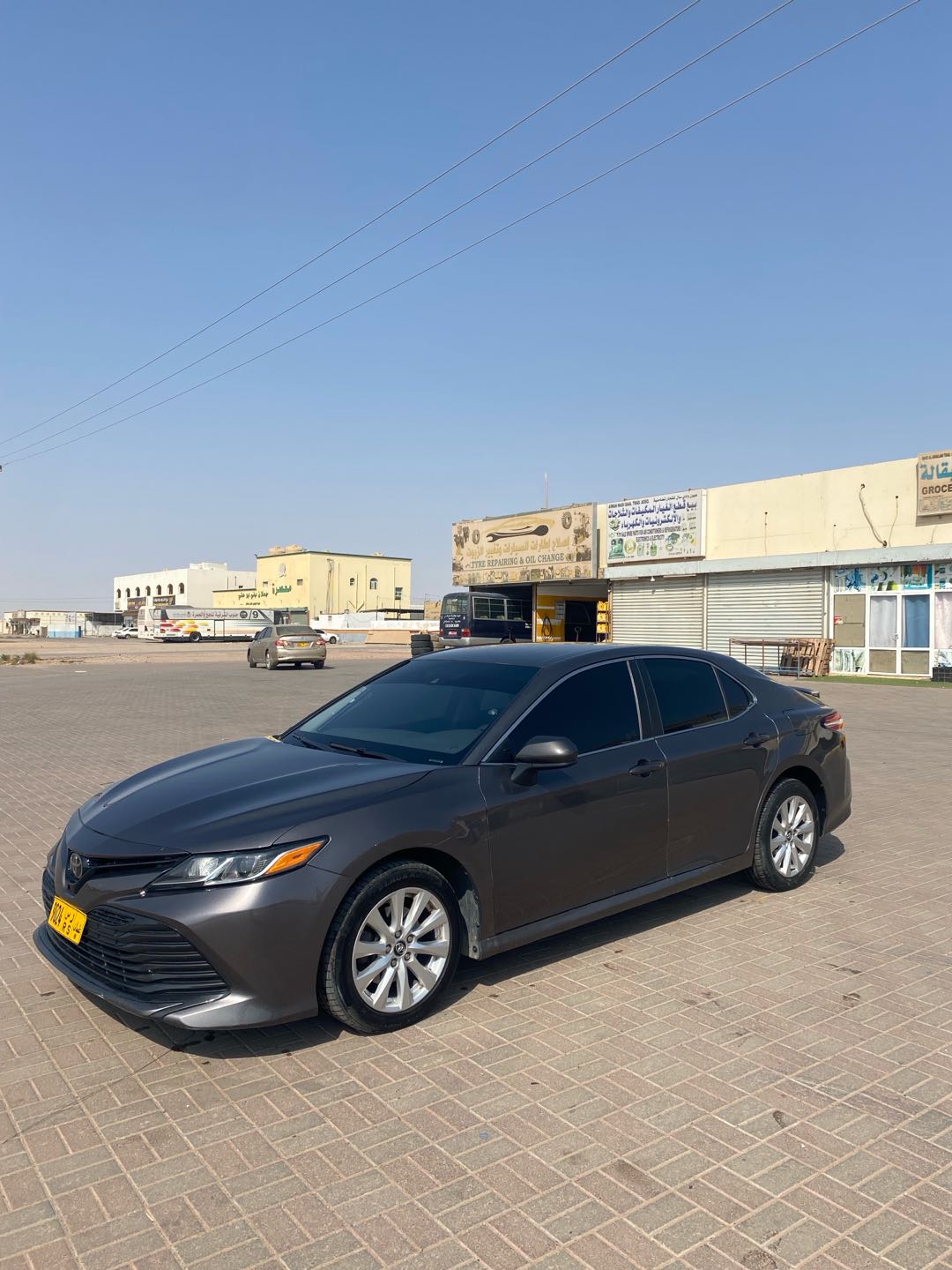 Car Image 2018 TOYOTA CAMRY LE