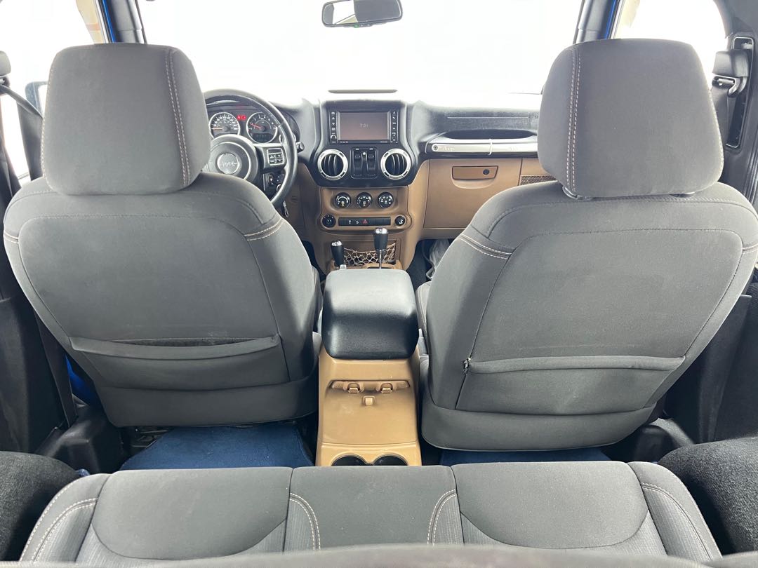 Car Image 2014 JEEP WRANGLER Rubicon