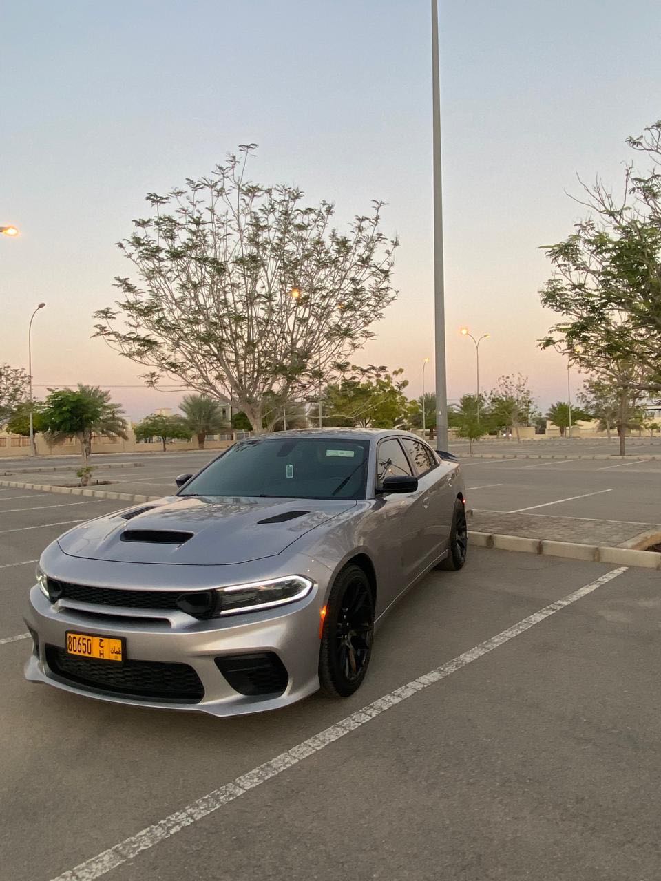 Car Image 2018 DODGE CHARGER SXT
