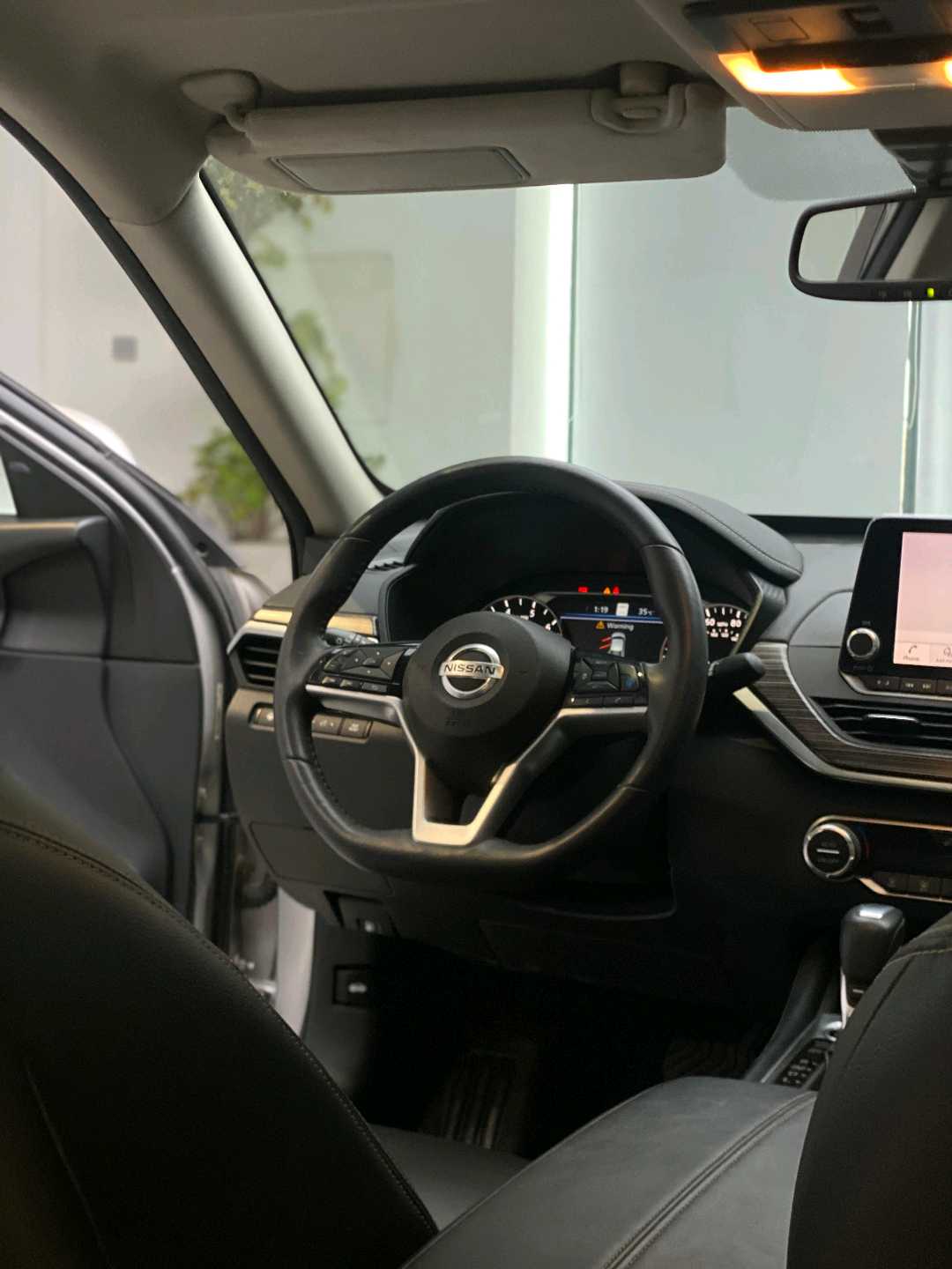 Car Image 2019 NISSAN ALTIMA SL