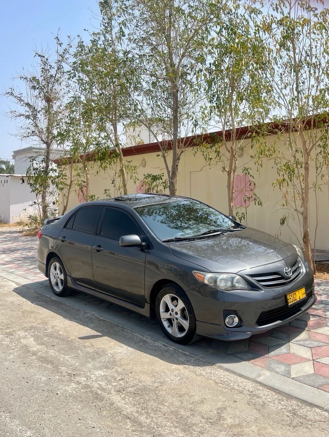 Car Image 2012 TOYOTA COROLLA S