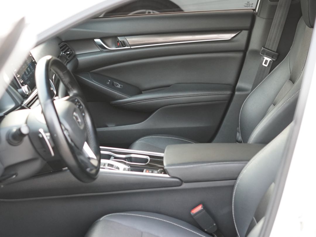 Car Image 2019 HONDA ACCORD SPORT
