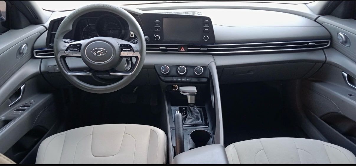 HYUNDAI ELANTRA 2023