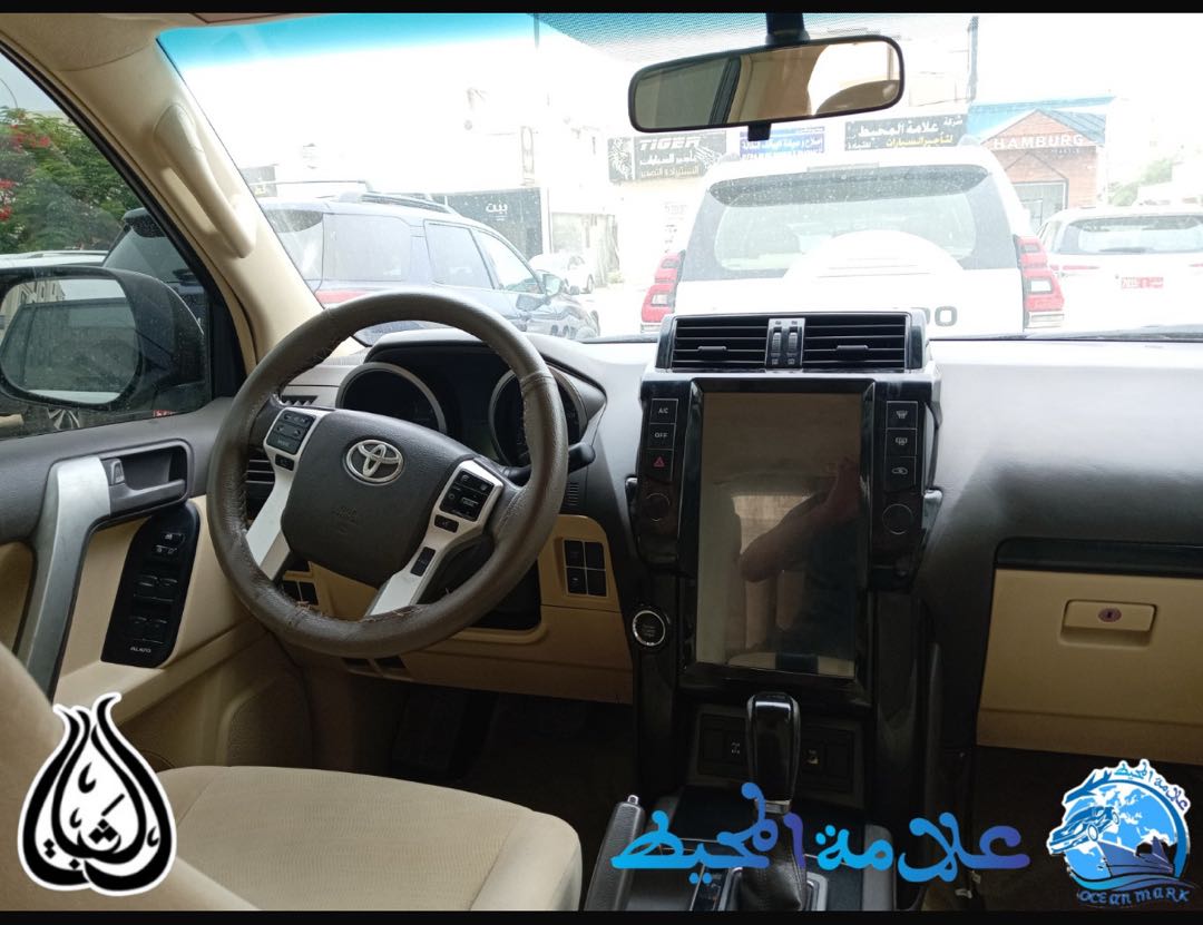 TOYOTA Prado 2017