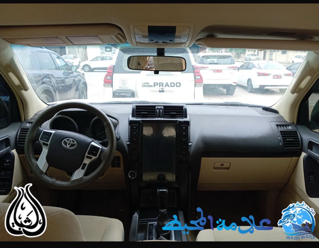 TOYOTA Prado 2017