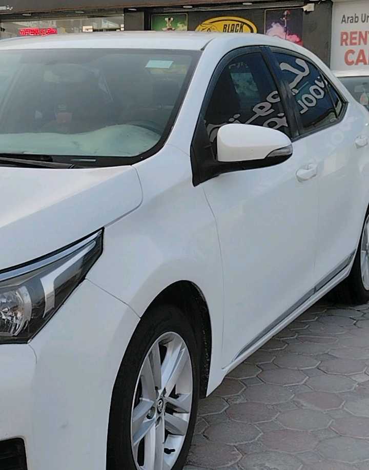 TOYOTA COROLLA 2017