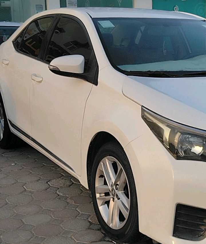 TOYOTA COROLLA 2017