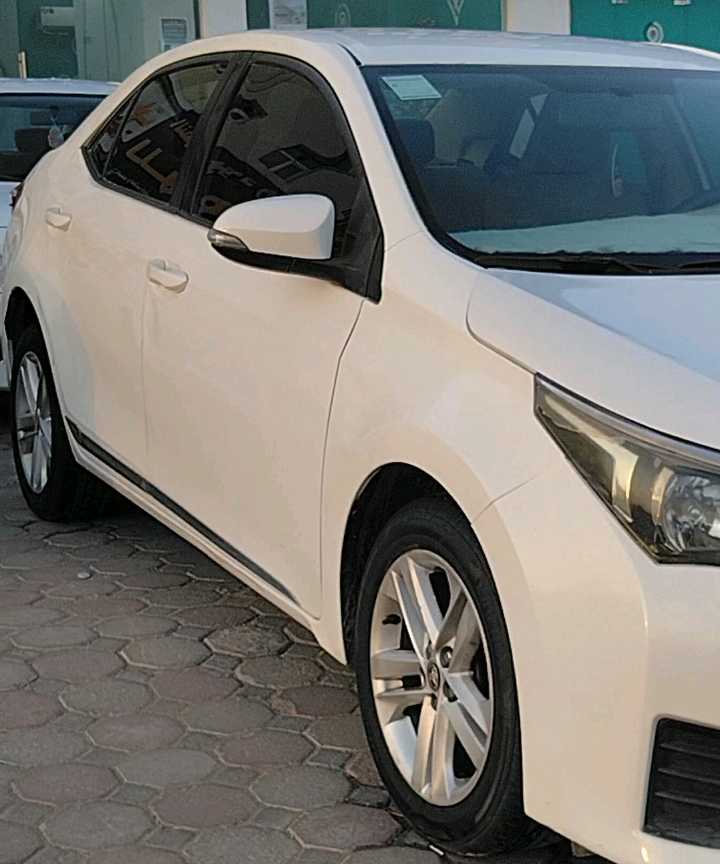 TOYOTA COROLLA 2017