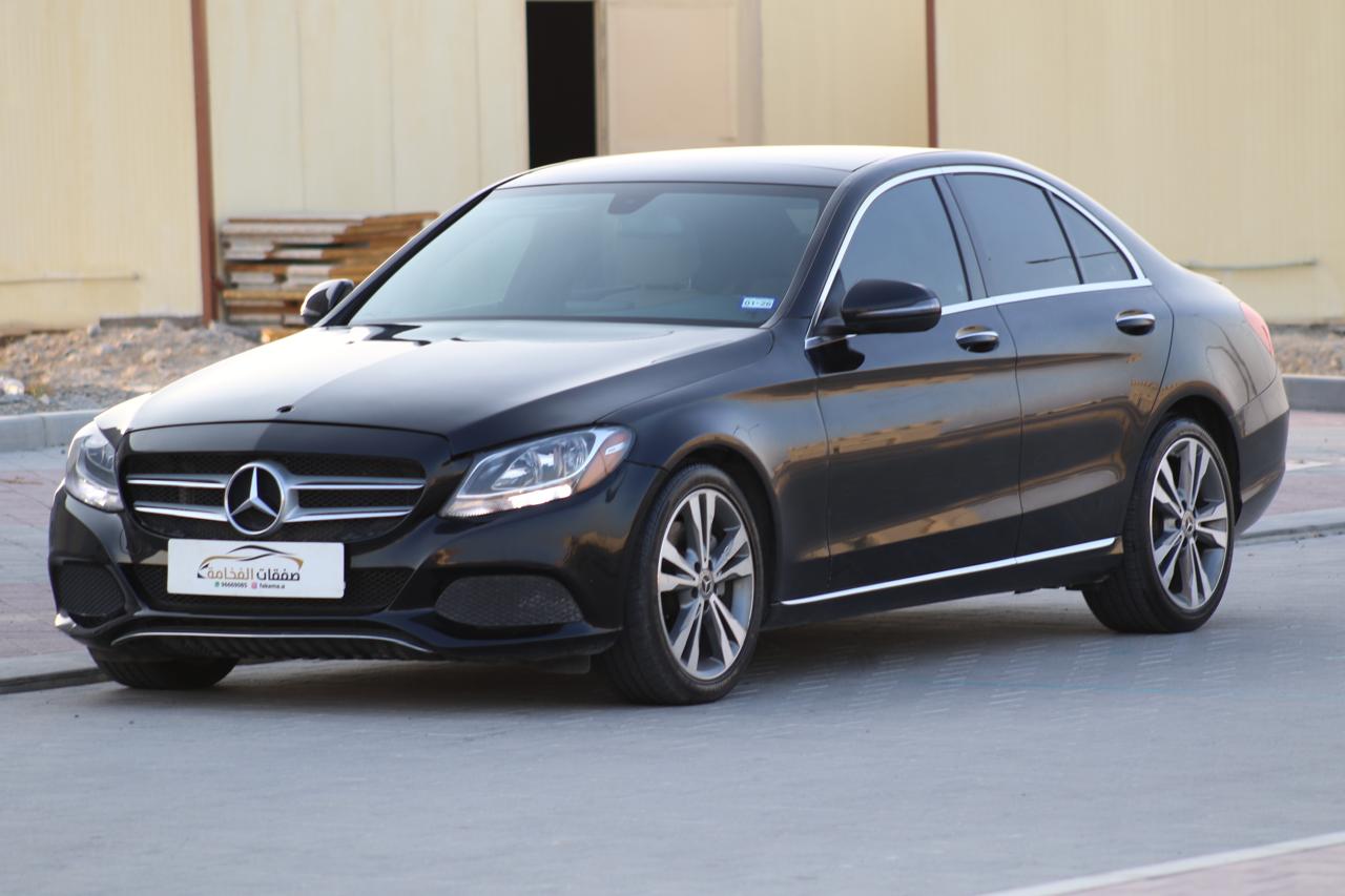 Car Image 2018 MERCEDES C Class 300