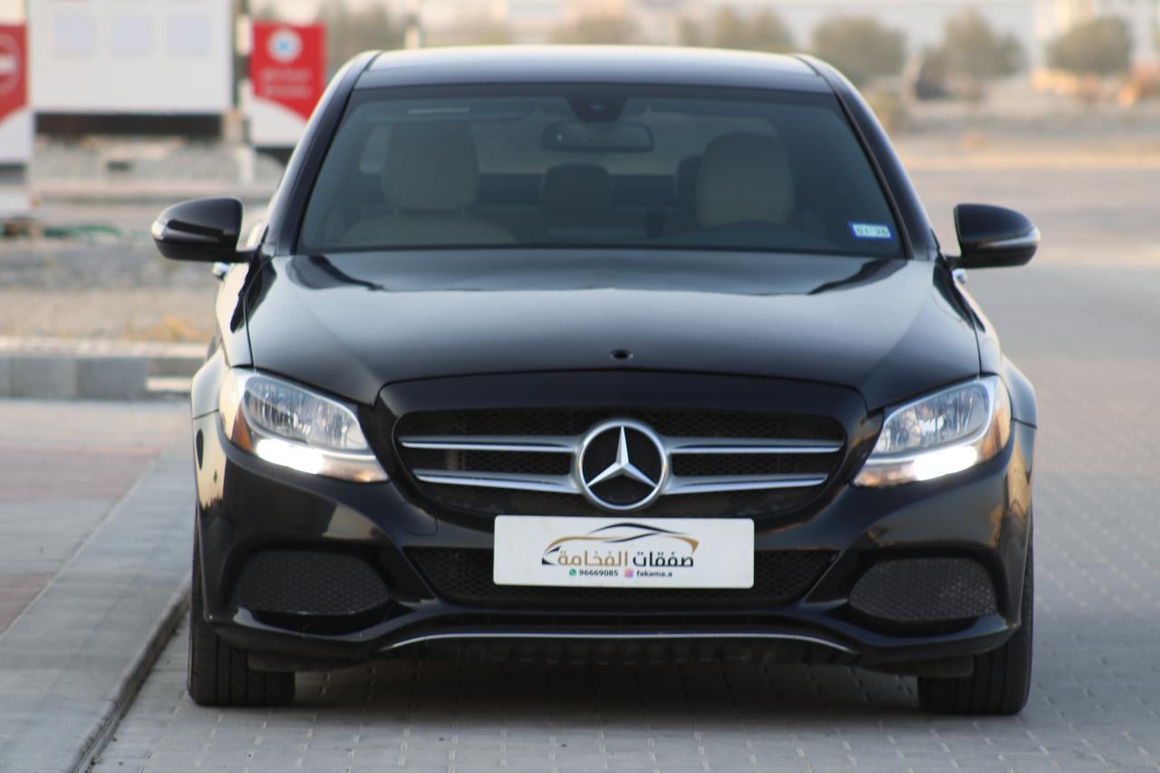 Car Image 2018 MERCEDES C Class 300