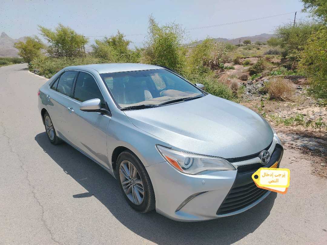 Car Image 2016 TOYOTA CAMRY SE