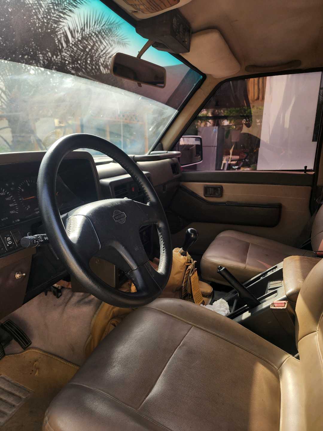 Car Image 1993 NISSAN PATROL 