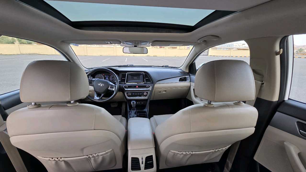 Car Image 2018 HYUNDAI SONATA LIMITED