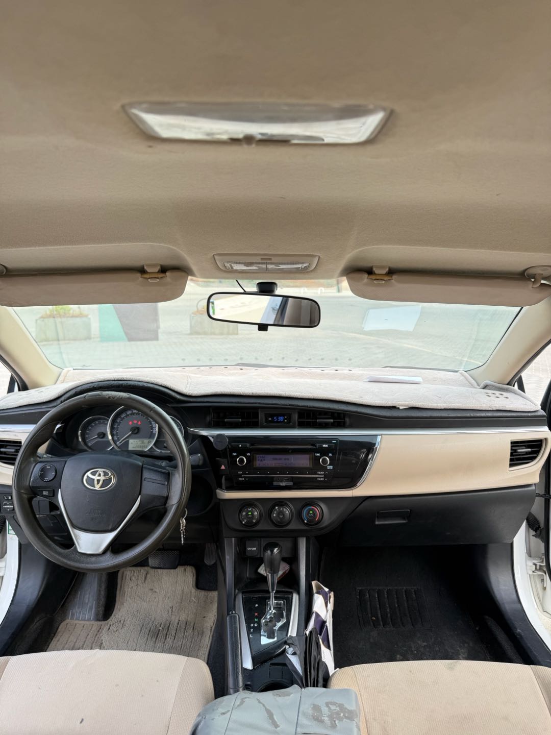 Car Image 2015 TOYOTA COROLLA XLI