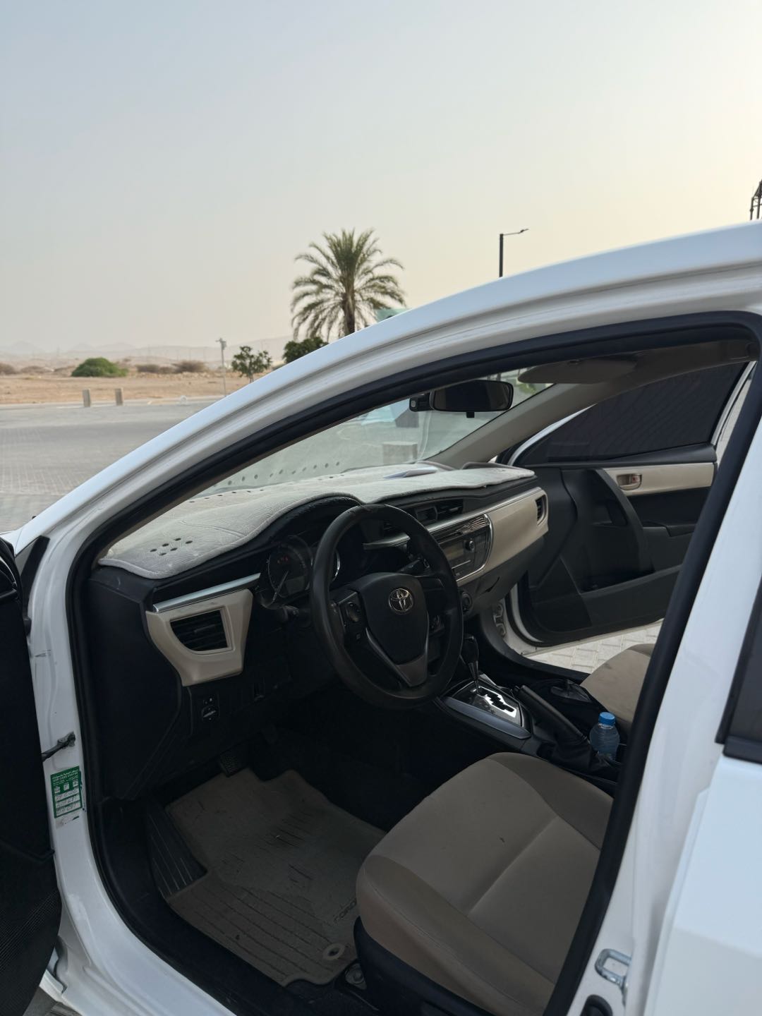 Car Image 2015 TOYOTA COROLLA XLI