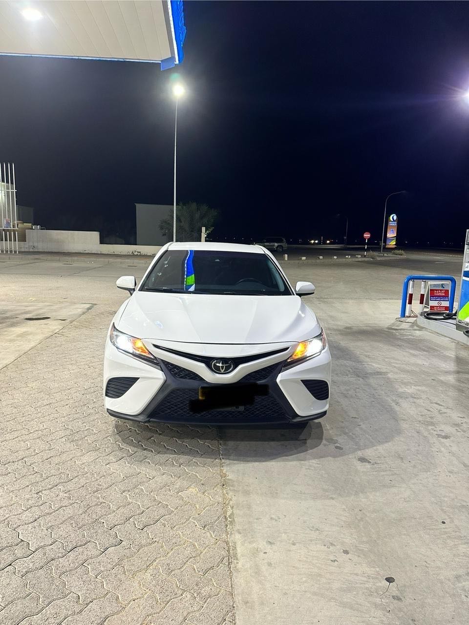 Car Image 2019 TOYOTA CAMRY SE