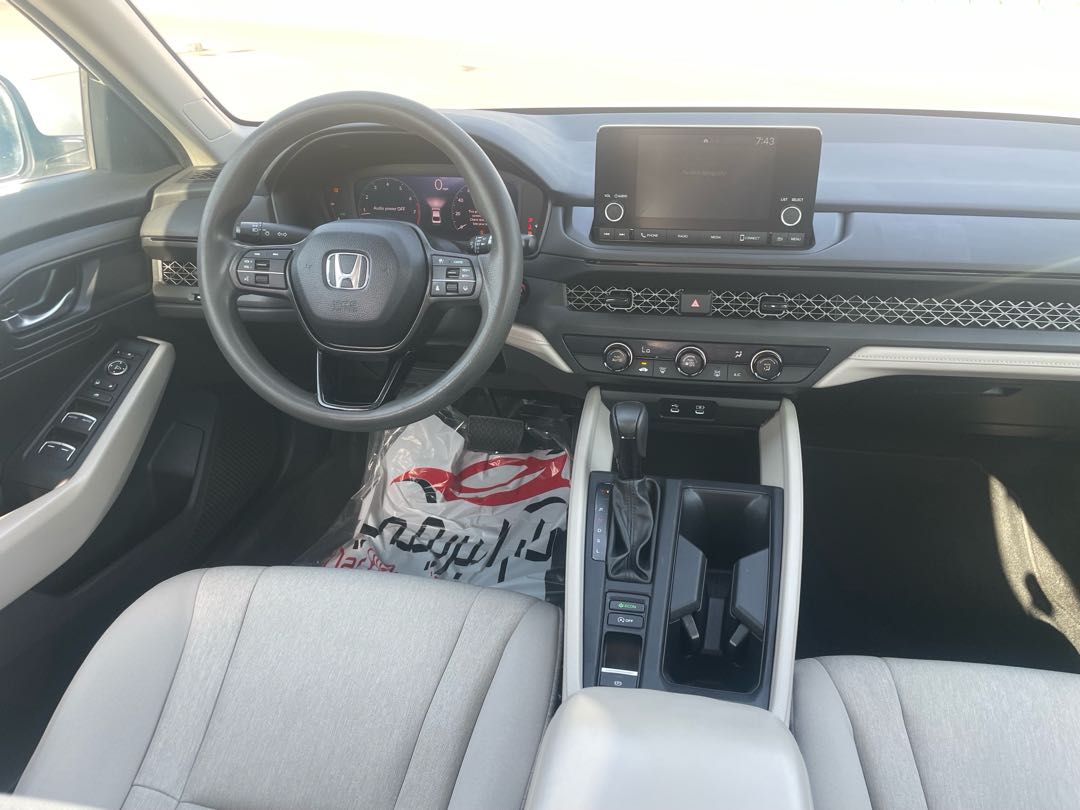 Car Image 2024 HONDA ACCORD LX