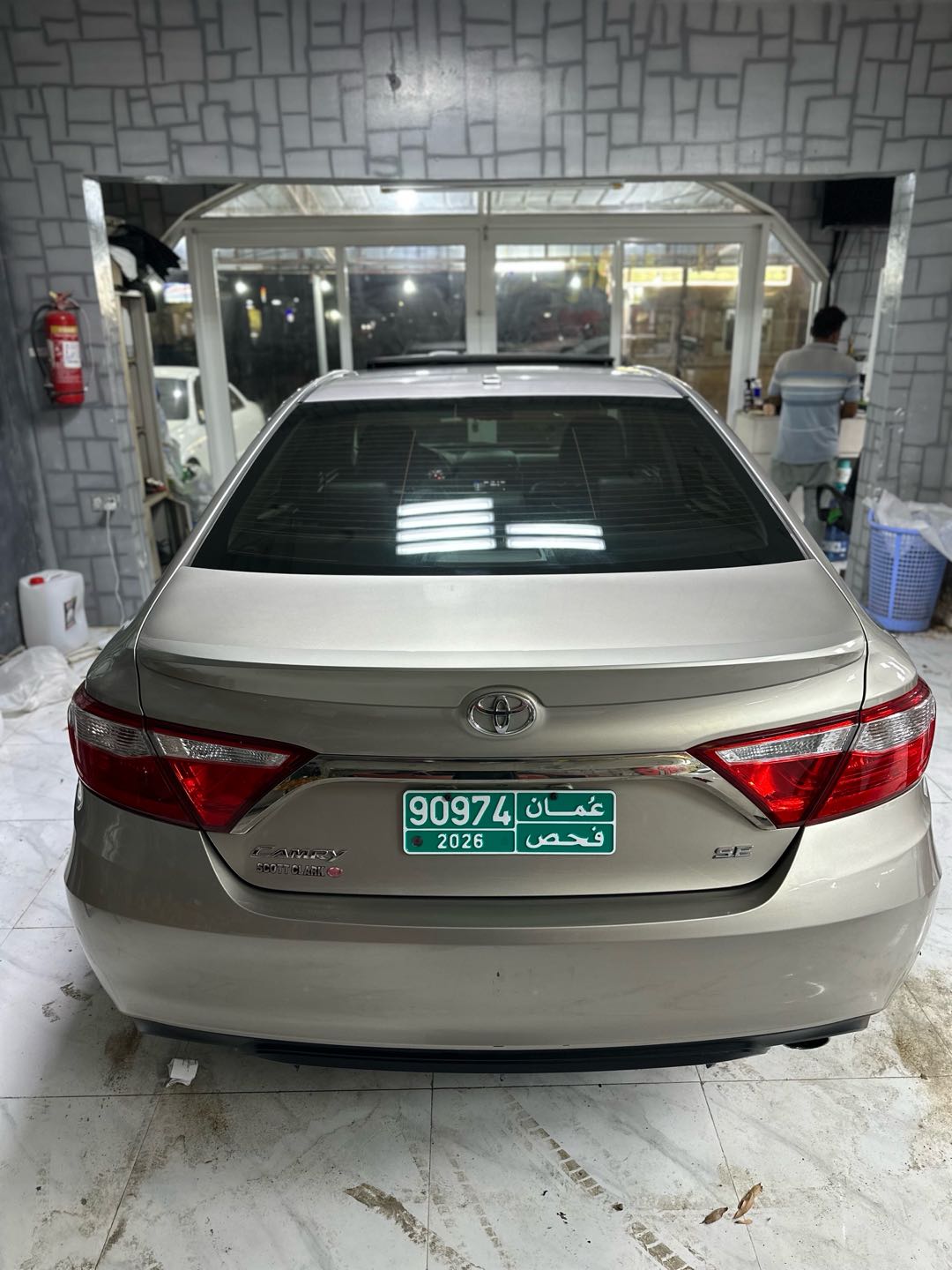 Car Image 2017 TOYOTA CAMRY SE