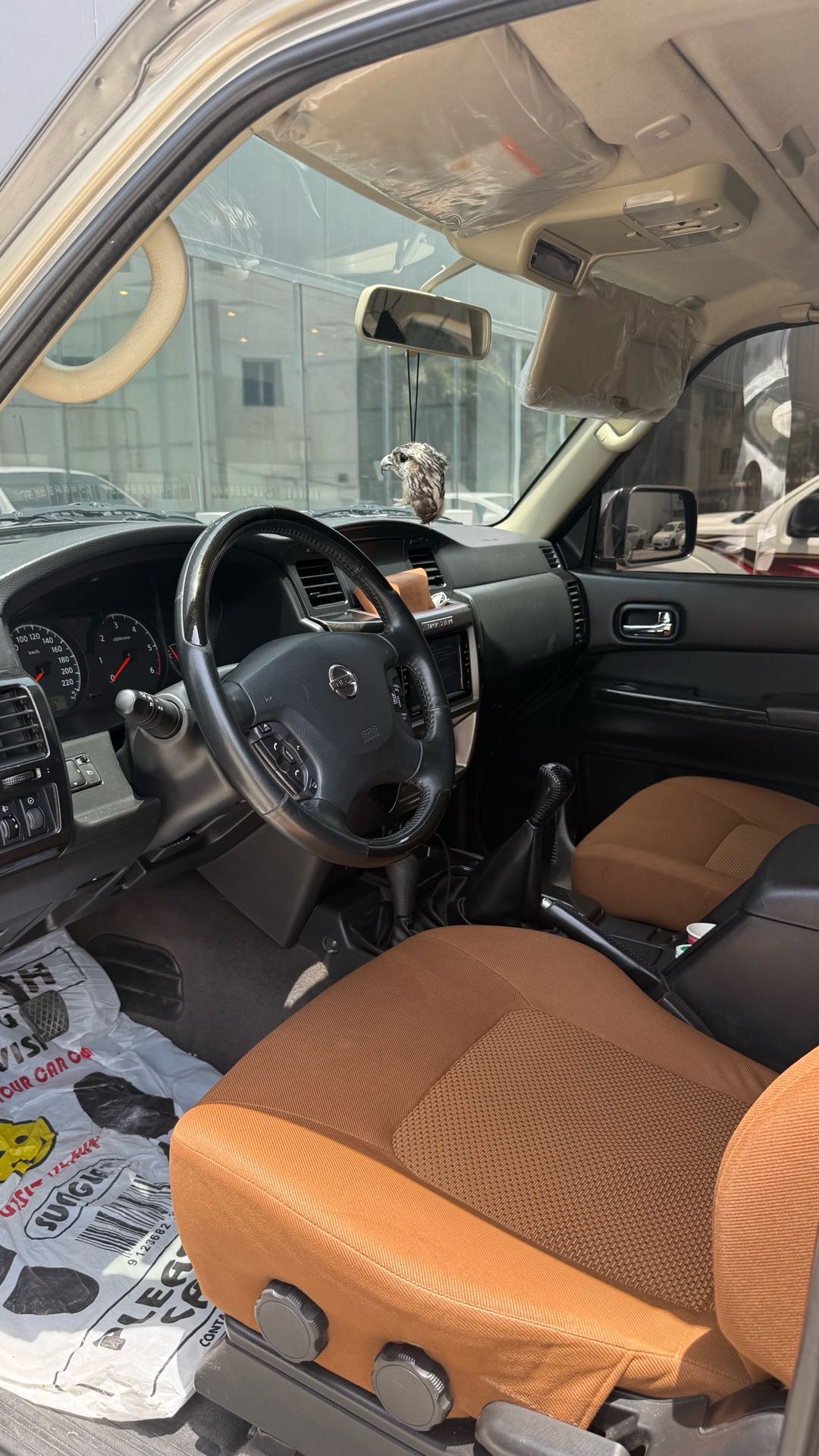 Car Image 2019 NISSAN SAFARI 