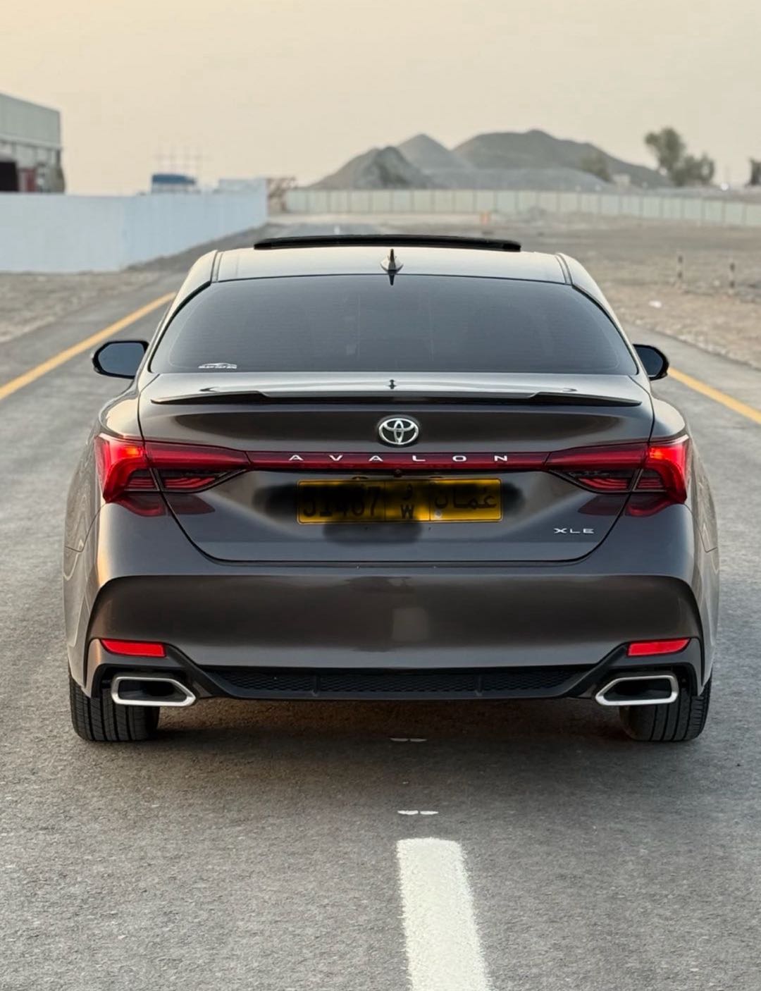 Car Image 2019 TOYOTA AVALON XLE