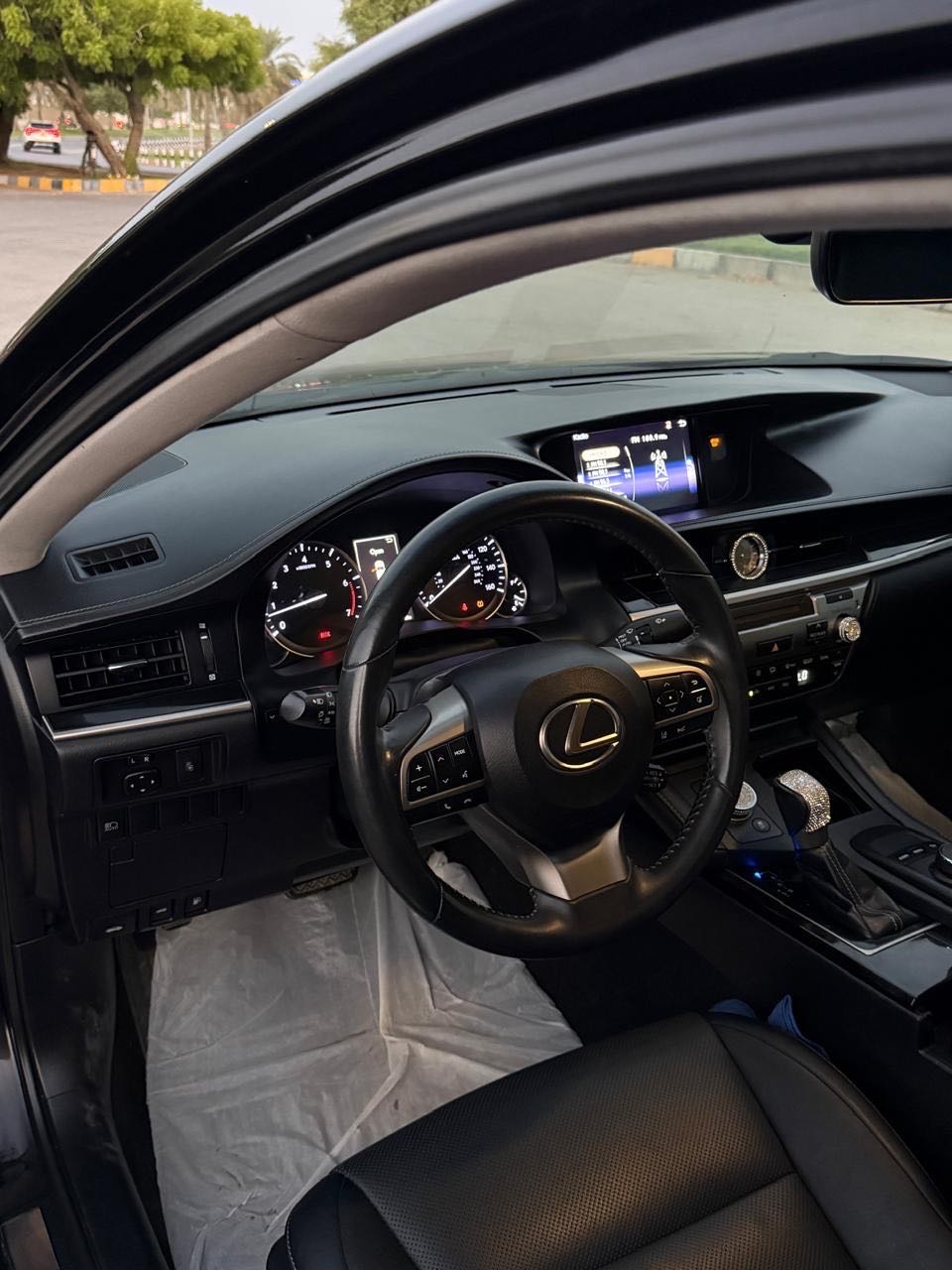 Car Image 2018 LEXUS ES 350
