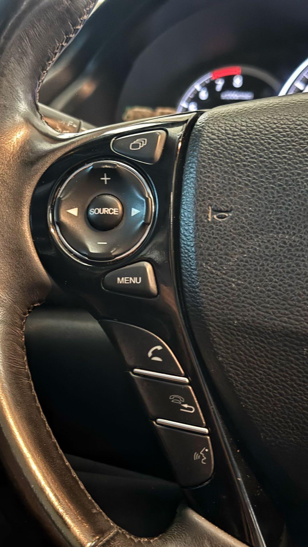 Car Image 2017 HONDA ACCORD TOURING