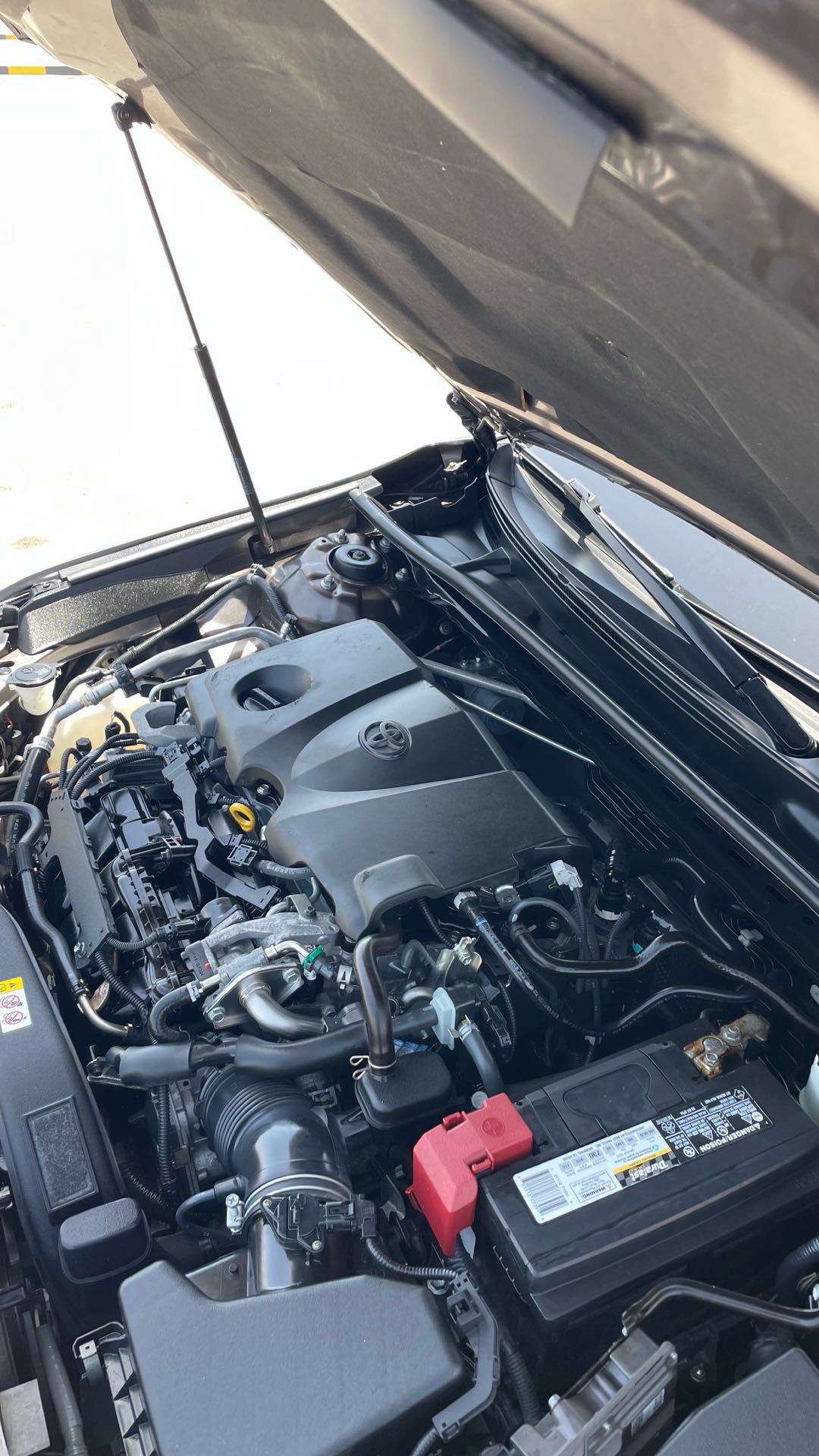 Car Image 2018 TOYOTA CAMRY LE