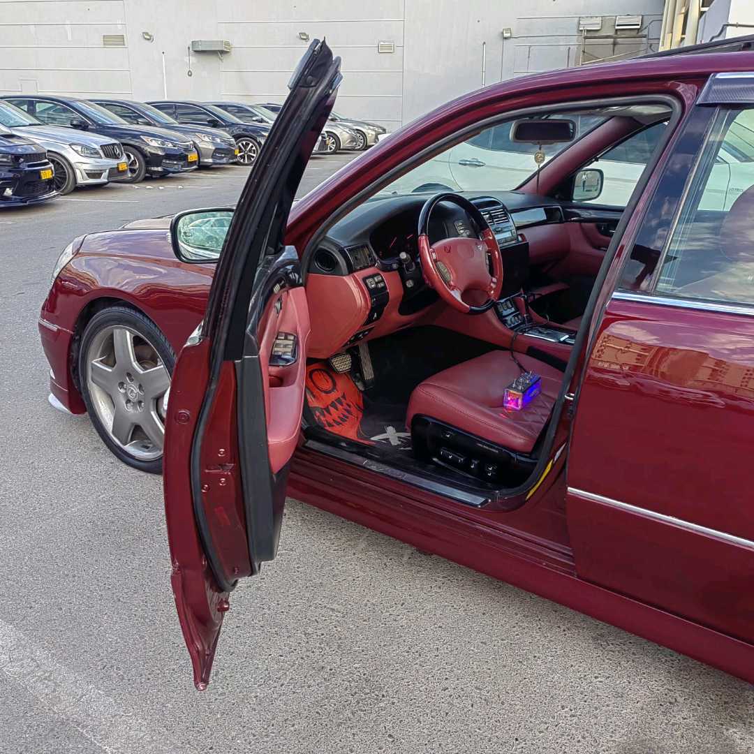 Car Image 2001 LEXUS LS 430