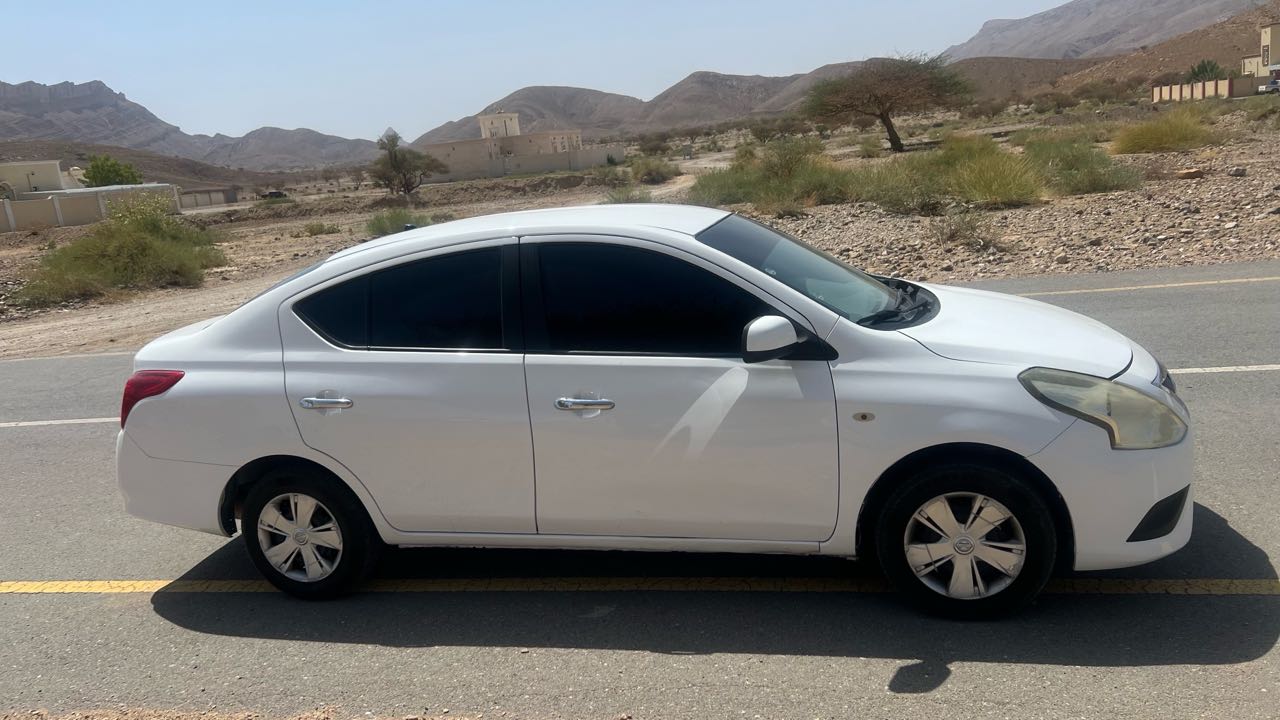Car Image 2016 NISSAN SUNNY 