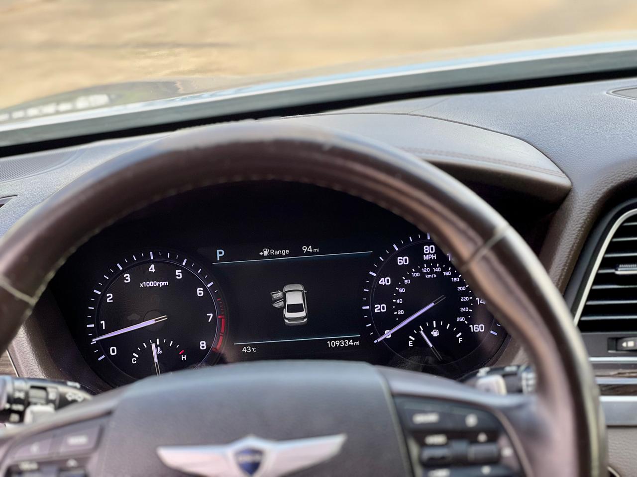 Car Image 2018 HYUNDAI GENESIS 
