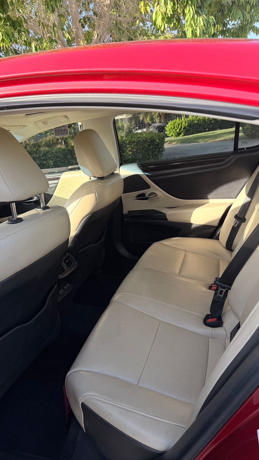 Car Image 2019 LEXUS ES 350